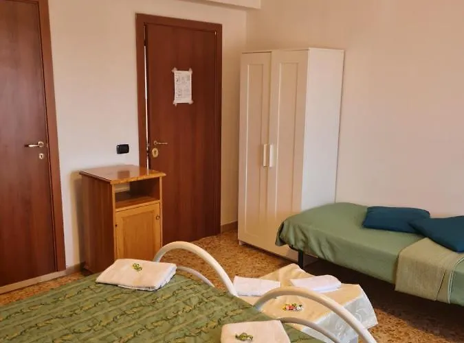 Affittacamere La Palazzina 4*