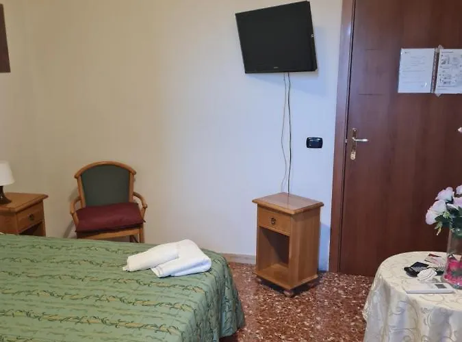 Affittacamere La Palazzina 4*