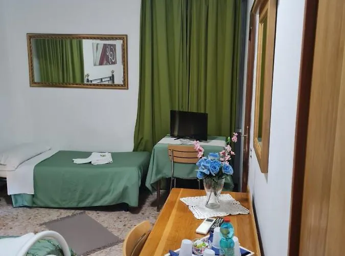 La Palazzina 4* Roma